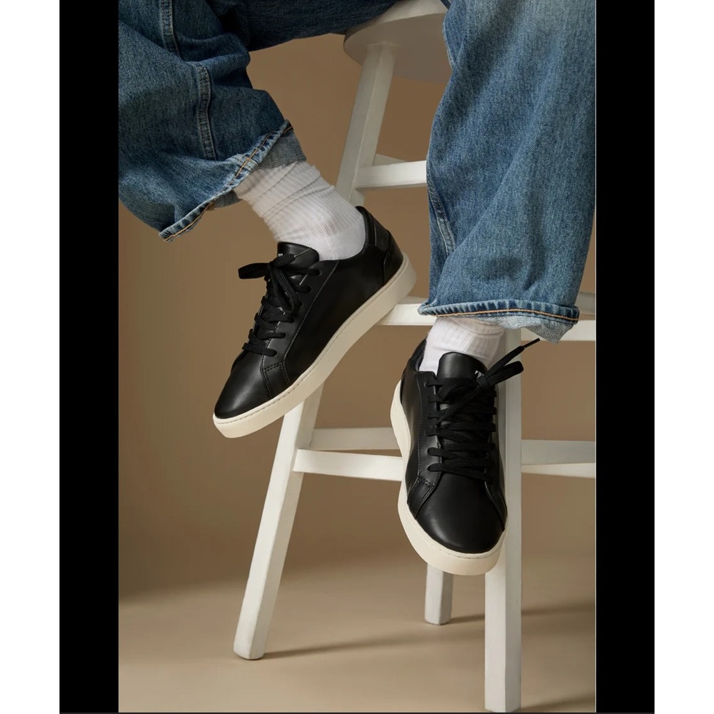 Thousand Fell Black Vegan Leather Lace Up Sneakers Men's‎ 10.5 Outdoor Classic